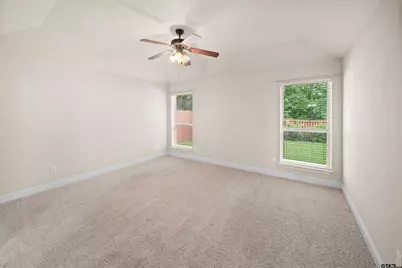 2559 Lazy Acres Ln, Tyler, TX 75707 - Photo 12