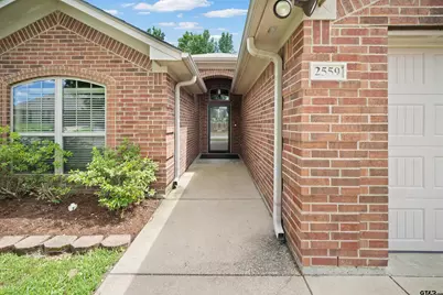 2559 Lazy Acres Ln, Tyler, TX 75707 - Photo 2