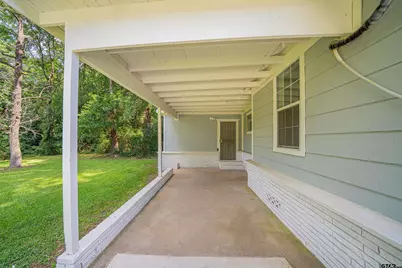 1502 E Birdsong St, Longview, TX 75602 - Photo 14