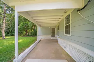 1502 E Birdsong St, Longview, TX 75602 - Photo 14
