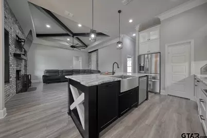12121 Oak Grove Drive, Tyler, TX 75706 - Photo 10