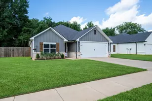 2002 Jackie Ray, Whitehouse, TX 75791 - Photo 2