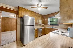 8798 Hill N Dale Rd, Tyler, TX 75709 - Photo 10