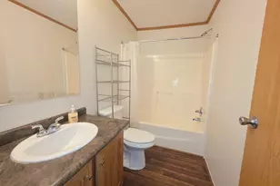 21587 Ravenwood Dr, Chandler, TX 75758 - Photo 18