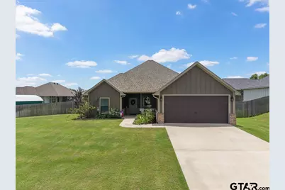 217 Smith Cir, Lindale, TX 75771 - Photo 1