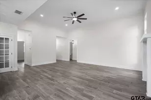 105 Brandon St, Troup, TX 75789 - Photo 16