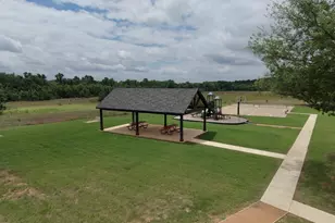 312 Kingdom Blvd, Lindale, TX 75771 - Photo 46