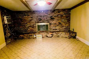 200 Rogers, Henderson, TX 75654 - Photo 8