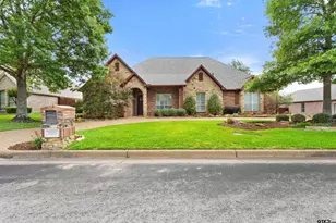 2318 Kingsmill Cir, Tyler, TX 75703 - Photo 1