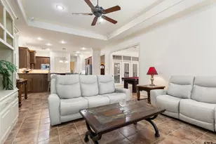 2318 Kingsmill Cir, Tyler, TX 75703 - Photo 12