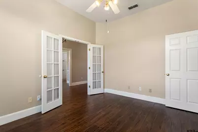 565 Bunker Dr, Tyler, TX 75703 - Photo 6