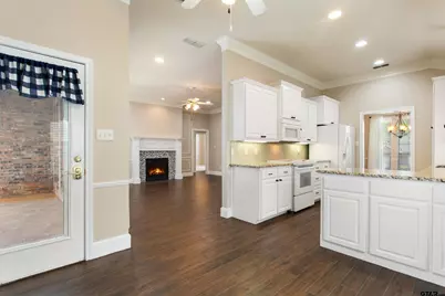 565 Bunker Dr, Tyler, TX 75703 - Photo 16