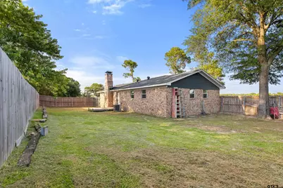 1501 Pearl Street, Lindale, TX 75771 - Photo 24