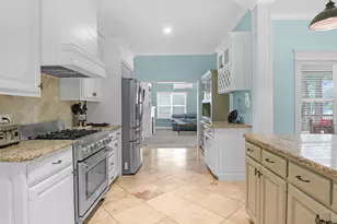 2217 Bass Hollow Cir, Jacksonville, TX 75766 - Photo 16