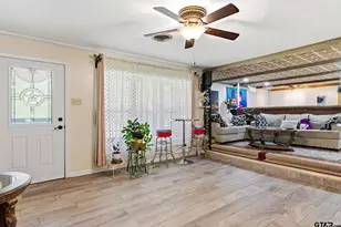 810 Caddo St, Marshall, TX 75672 - Photo 12