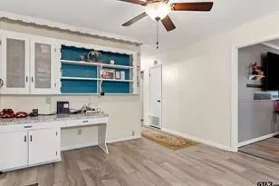 810 Caddo St, Marshall, TX 75672 - Photo 24
