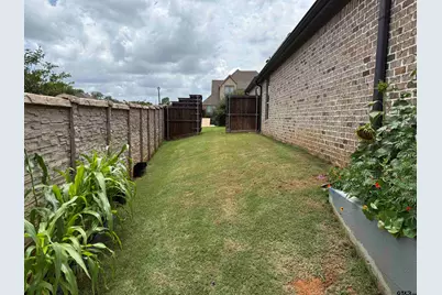 204 Providence Place, Bullard, TX 75757 - Photo 24