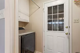 3433 Cloverdale Dr, Tyler, TX 75701 - Photo 10