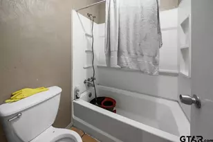 20624 Hewitt Cir, Chandler, TX 75758 - Photo 14