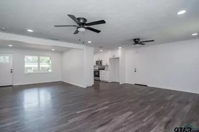 405 Pecan, White Oak, TX 75693 - Photo 8