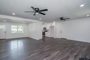 405 Pecan, White Oak, TX 75693 - Photo 8