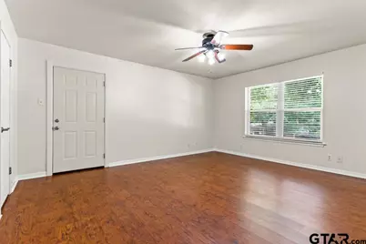 2202 Balsam Street, Longview, TX 75605 - Photo 10