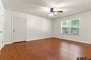 2202 Balsam St, Longview, TX 75605 - Photo 10
