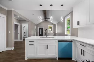 1722 N Ross, Tyler, TX 75702 - Photo 14