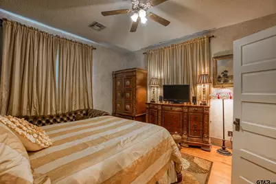 609 Fowler, Palestine, TX 75801 - Photo 24