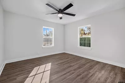 2116 N Emerson, Tyler, TX 75702 - Photo 14