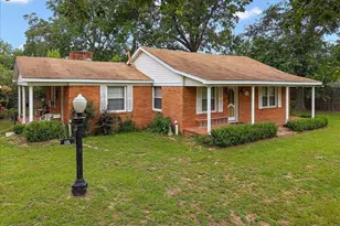190 Fairview, Rusk, TX 75785 - Photo 6