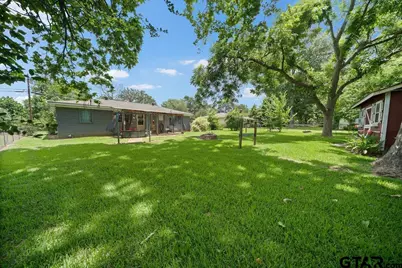 403 Ridgewood Drive, Palestine, TX 75803 - Photo 6