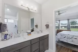 305 Ember Cir, Waxahatchie, TX 75165 - Photo 24