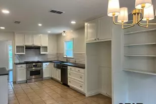 1212 Belmont Dr, Tyler, TX 75701 - Photo 10