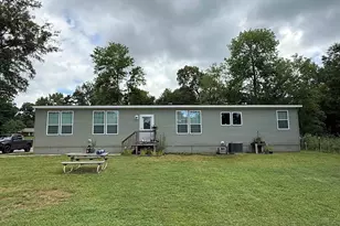 680 E 4th St, Rusk, TX 75785 - Photo 22