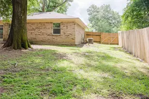 416 Hillcreek Dr, Whitehouse, TX 75791 - Photo 22