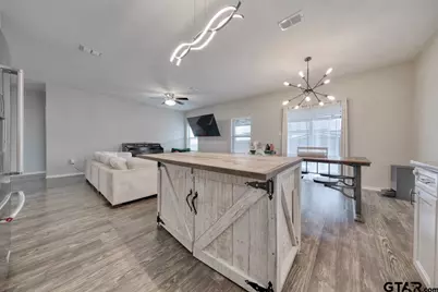 306 Ruffin Road, Mabank, TX 75147 - Photo 10