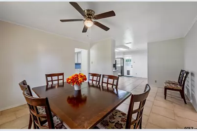 354 Royal Cir, Whitehouse, TX 75791 - Photo 14