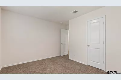5024 Shumard Drive, Lindale, TX 75771 - Photo 10