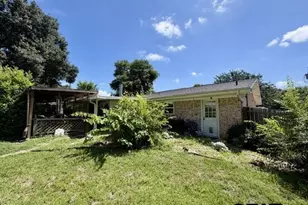 313 S Pecan St, White Oak, TX 75693 - Photo 48