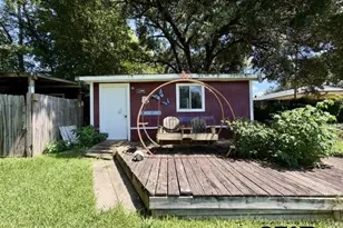 313 S Pecan St, White Oak, TX 75693 - Photo 40
