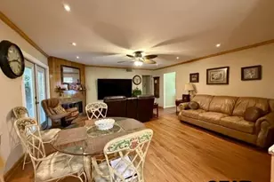 313 S Pecan St, White Oak, TX 75693 - Photo 10