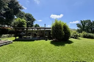 313 S Pecan St, White Oak, TX 75693 - Photo 42