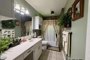 313 S Pecan St, White Oak, TX 75693 - Photo 28