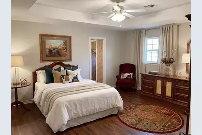 2005 Ventureview St, Palestine, TX 75803 - Photo 16