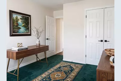 2005 Ventureview St, Palestine, TX 75803 - Photo 20