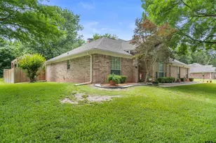 2005 Ventureview St, Palestine, TX 75803 - Photo 2