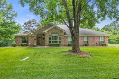 2005 Ventureview St, Palestine, TX 75803 - Photo 1