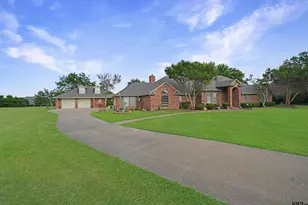 2152 Chisholm Trail, Rockwall, TX 75032 - Photo 2