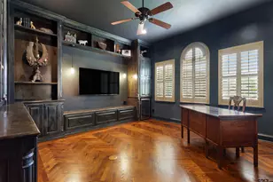 822 Estrella Del Mar, Tyler, TX 75703 - Photo 4